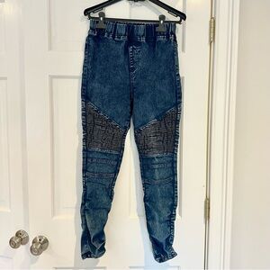 Easel Blue Denim Jegging - size medium